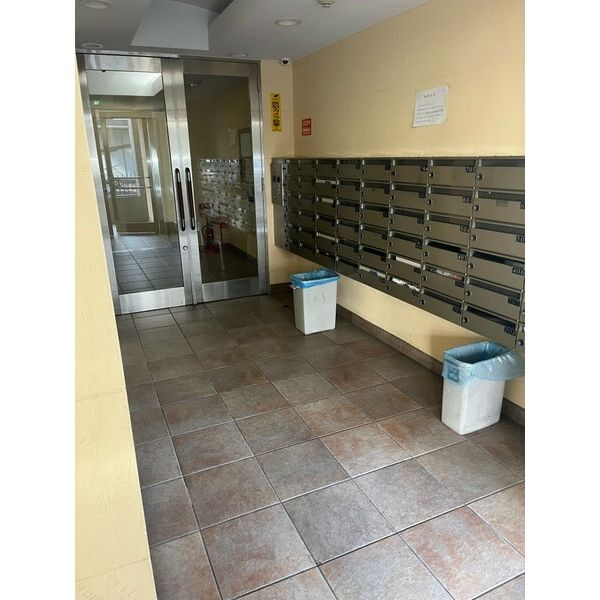 サンライズコートのエントランス