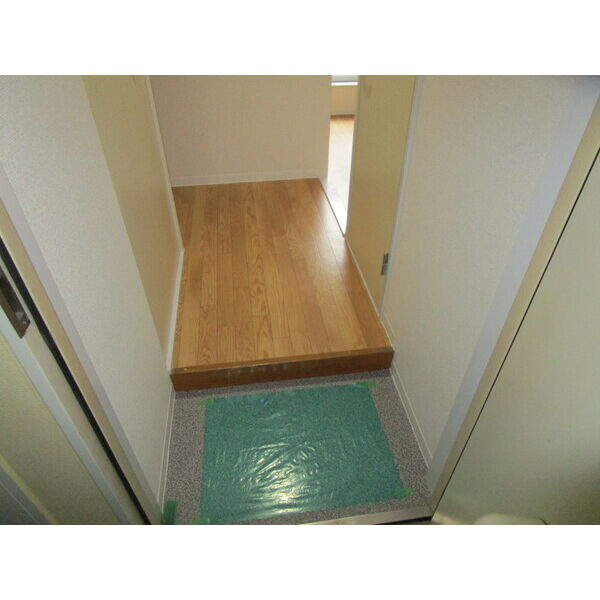 サンライズコートの玄関