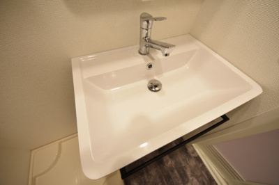 【洗面所】 | セレニテ神戸元町プリエ