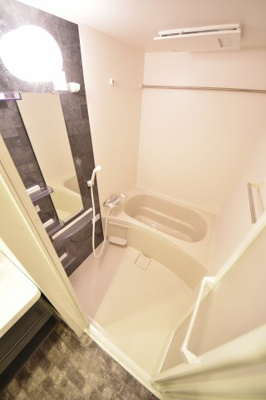 【浴室】 | セレニテ神戸元町プリエ