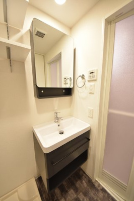 【独立洗面台】 | セレニテ神戸元町プリエ