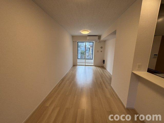 パストラーレの居間・リビング