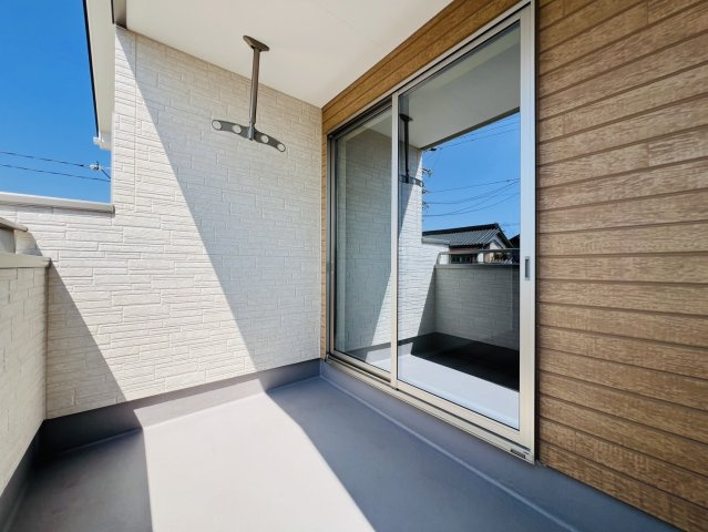 高浜市春日町7丁目3番14『仲介手数料無料』新築戸建てのバルコニー