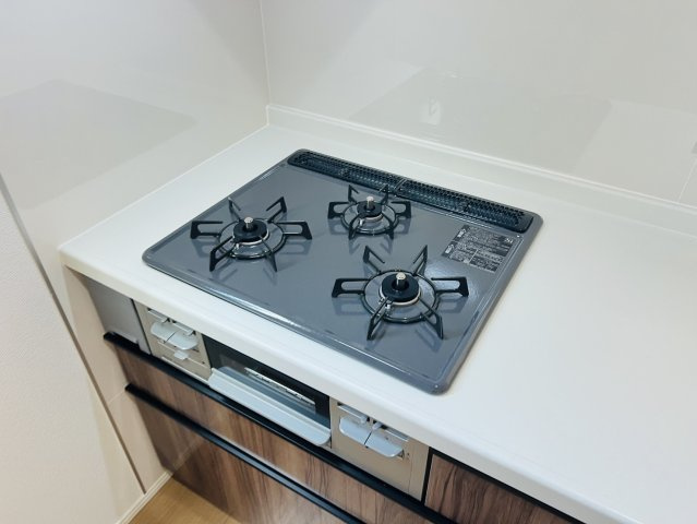 高浜市春日町7丁目3番14『仲介手数料無料』新築戸建てのキッチン