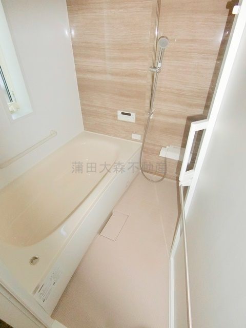 大森東3丁目貸家の浴室