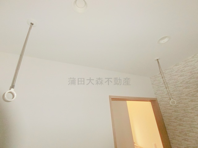 大森東3丁目貸家の設備|室内物干し金具