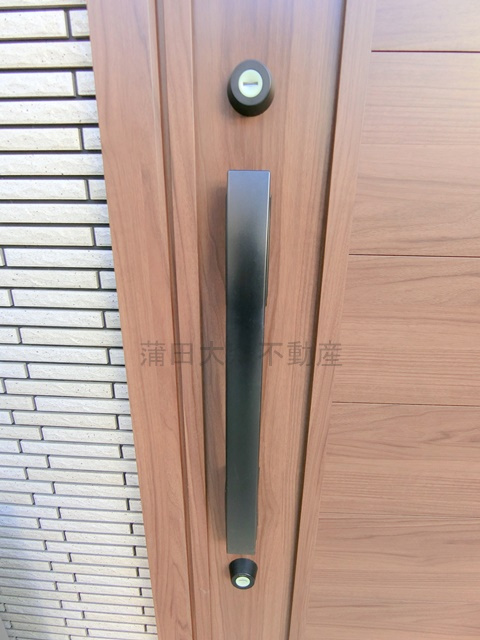 大森東3丁目貸家の玄関