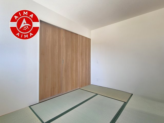 福岡市南区鶴田1丁目第1-2棟（6号棟）の内観：施工例|柔らかい畳が心地よい和室