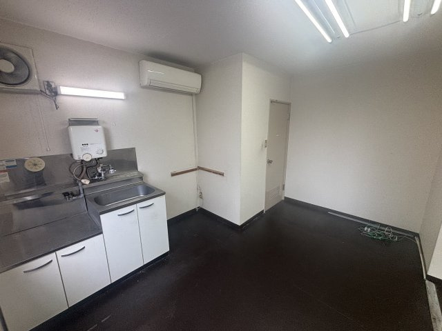 東村山市本町３丁目の店舗事務所の外観