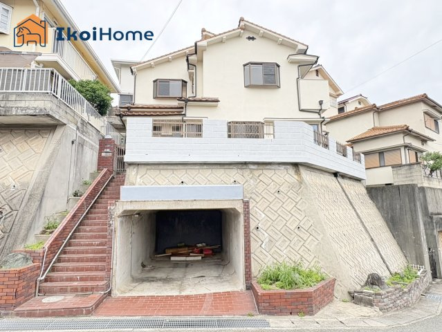 明石市東朝霧丘　中古戸建の周辺|【ホームページに現地動画掲載中】●年中無休：当日予約可●最寄り駅の大蔵谷駅までは徒歩16分で便利！