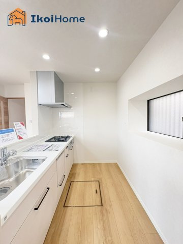 明石市東朝霧丘　中古戸建の浴室|【ホームページに現地動画掲載中】●年中無休：当日予約可●人気の対面式となっております！