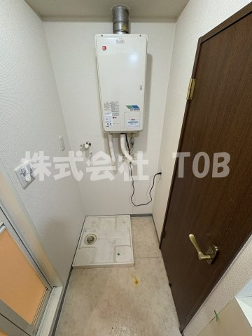 【その他】 | ニューセンチュリー木下 | 洗濯機置き場※クリーニング完了前※