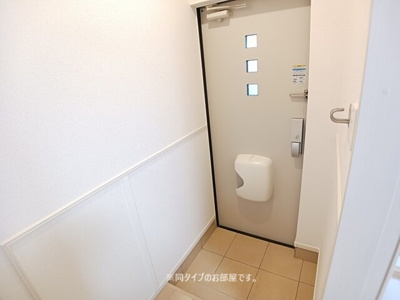 【玄関】 | コントレイル