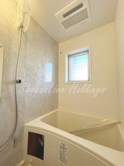 藤沢市弥勒寺３丁目の賃貸マンションの浴室