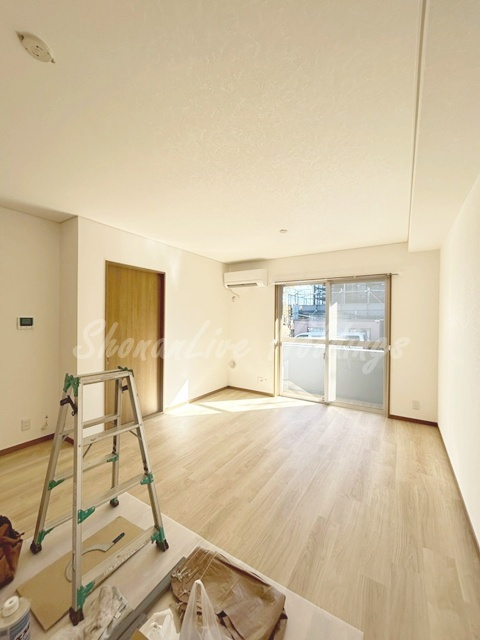 藤沢市弥勒寺３丁目の賃貸マンションの居間・リビング