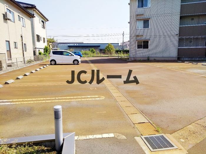Ｃａｒｒｅｒａの駐車場