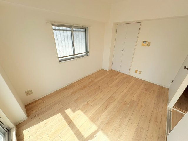 グランディール夢野の居間・リビング