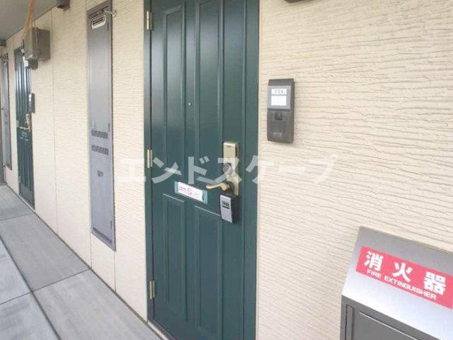 カーサＨＡＫＯＤＡのエントランス|高崎、前橋、伊勢崎エリアのお部屋探しはエンドスケープまで！お客様の理想お聞かせ下さい♪