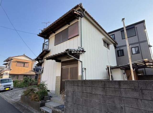 高知市北竹島町　潮江小学校近くの物件！中古一戸建ての外観