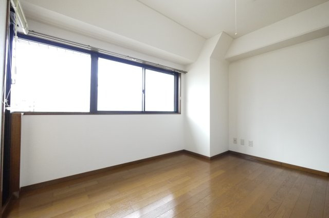 メゾン表町の寝室