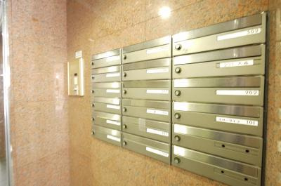 メゾン表町のロビー