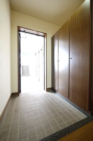 メゾン表町の玄関