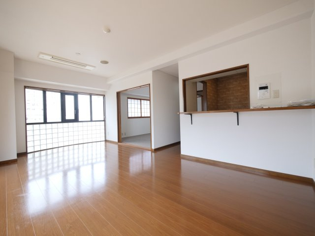 メゾン表町の居間・リビング