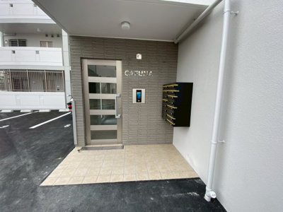 【エントランス】 | ＣＡＦＵＮＡ | ＣＡＦＵＮＡ（カフナ）★那覇市長田エリア