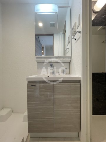 S-RESIDENCE福島玉川Tres（エスレジデンス福島玉川トレス）の独立洗面台|S-RESIDENCE福島玉川Tres　洗面台
