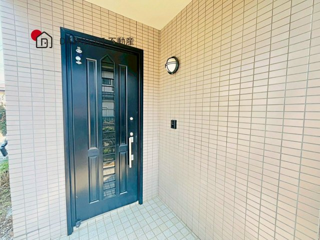【玄関】 | 北本市中丸3丁目　中古戸建