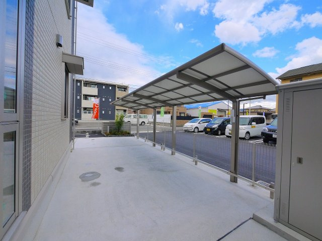 サニーソレイユのその他共用部分|ゆったりとした駐輪スペース。