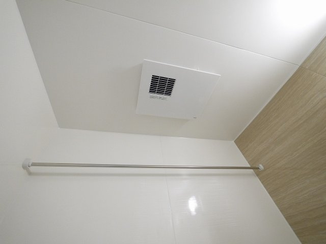 サニーソレイユの設備|お風呂には浴室乾燥機もついてます。