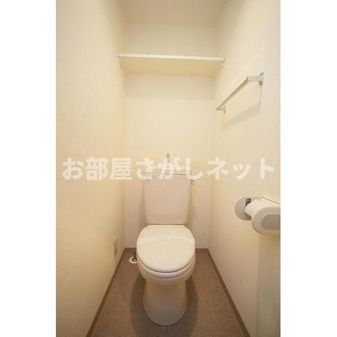 アパートメンツ練馬北町【おとり物件なし】#学生・社会人にオススメ！初期費用分割払いOK！のトイレ