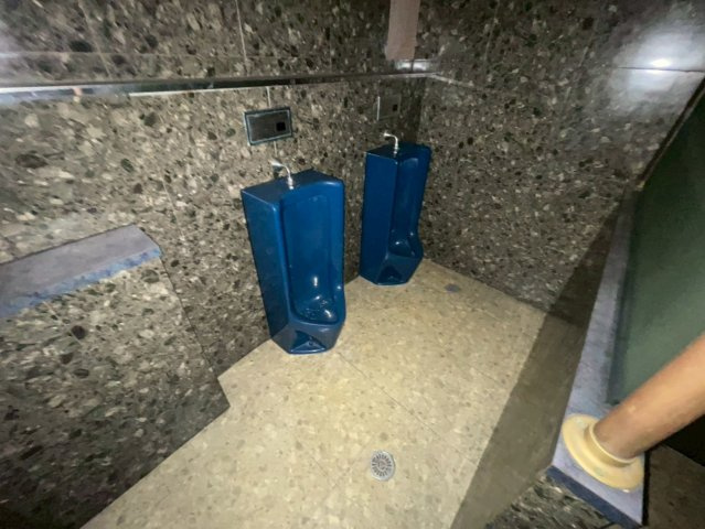 大門ビルのトイレ