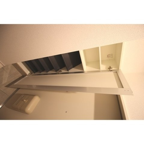 アムール松飛台の玄関