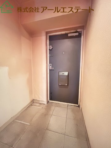 サンシティ本荘壱番館　　山陽電鉄「播磨町駅」徒歩3分の玄関