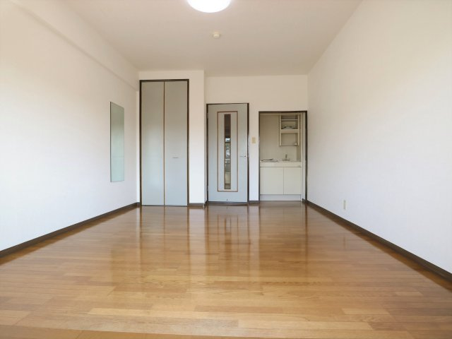 アップルハウスの居間・リビング|他号室の写真の為異なる場合は、現況優先とします。