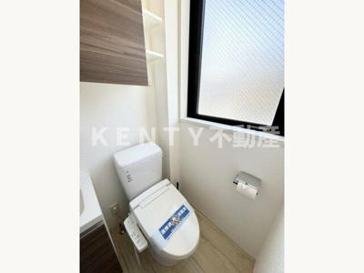 【トイレ】 | ガリシア池上 | 落ち着いた色調のトイレです