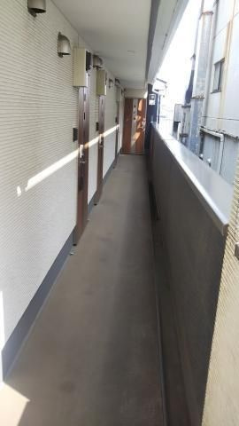 ステーションスクウェアのロビー