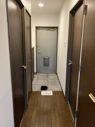 バンベールつつじが丘の玄関