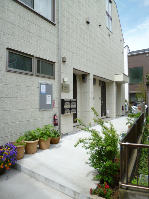 ＥＬＣＩＡのエントランス|アプローチ