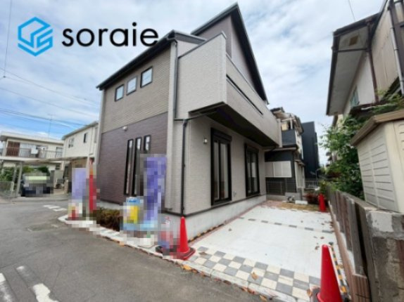 所沢市新所沢　全1棟　新築戸建の前面道路含む現地写真