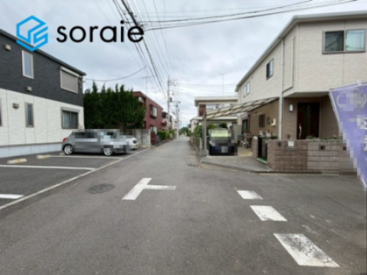 所沢市新所沢　全1棟　新築戸建の前面道路含む現地写真