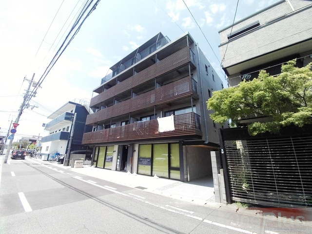 LEGALAND甲南山手の外観