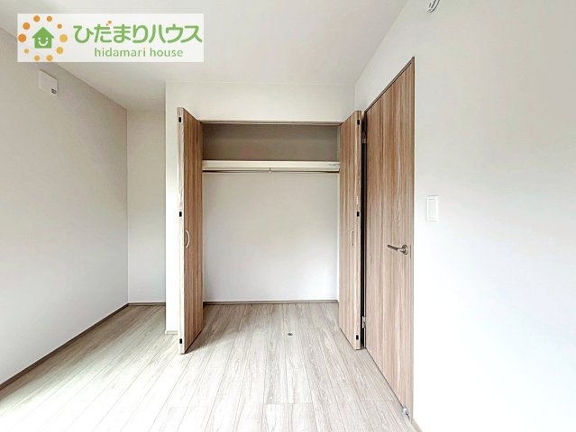 【収納】 | 取手市中原町4　新築戸建 | ハンガーパイプ付でお洋服の出し入れもラクラクです！