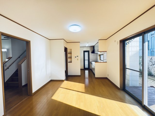 前橋市田口町　中古住宅の居間・リビング|前橋市田口町　中古住宅