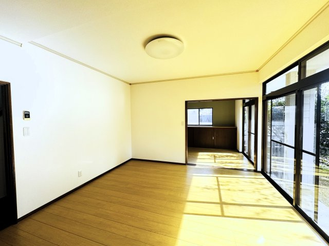 前橋市田口町　中古住宅の居間・リビング|前橋市田口町　中古住宅