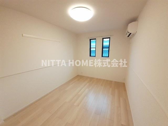 コンフォルタ西舞鶴の内装|６．１帖と６．５帖の２部屋あります◇