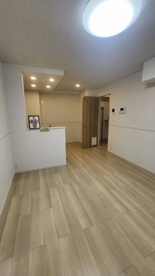 【居間・リビング】 | マリエレイ・ラニ