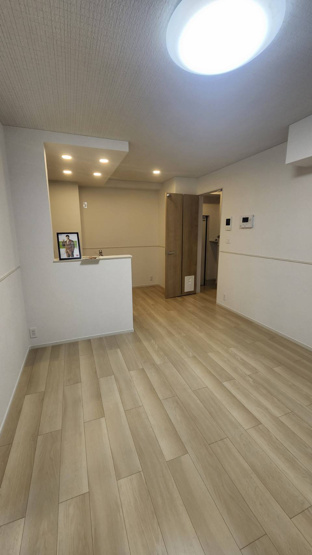 【居間・リビング】 | マリエレイ・ラニ